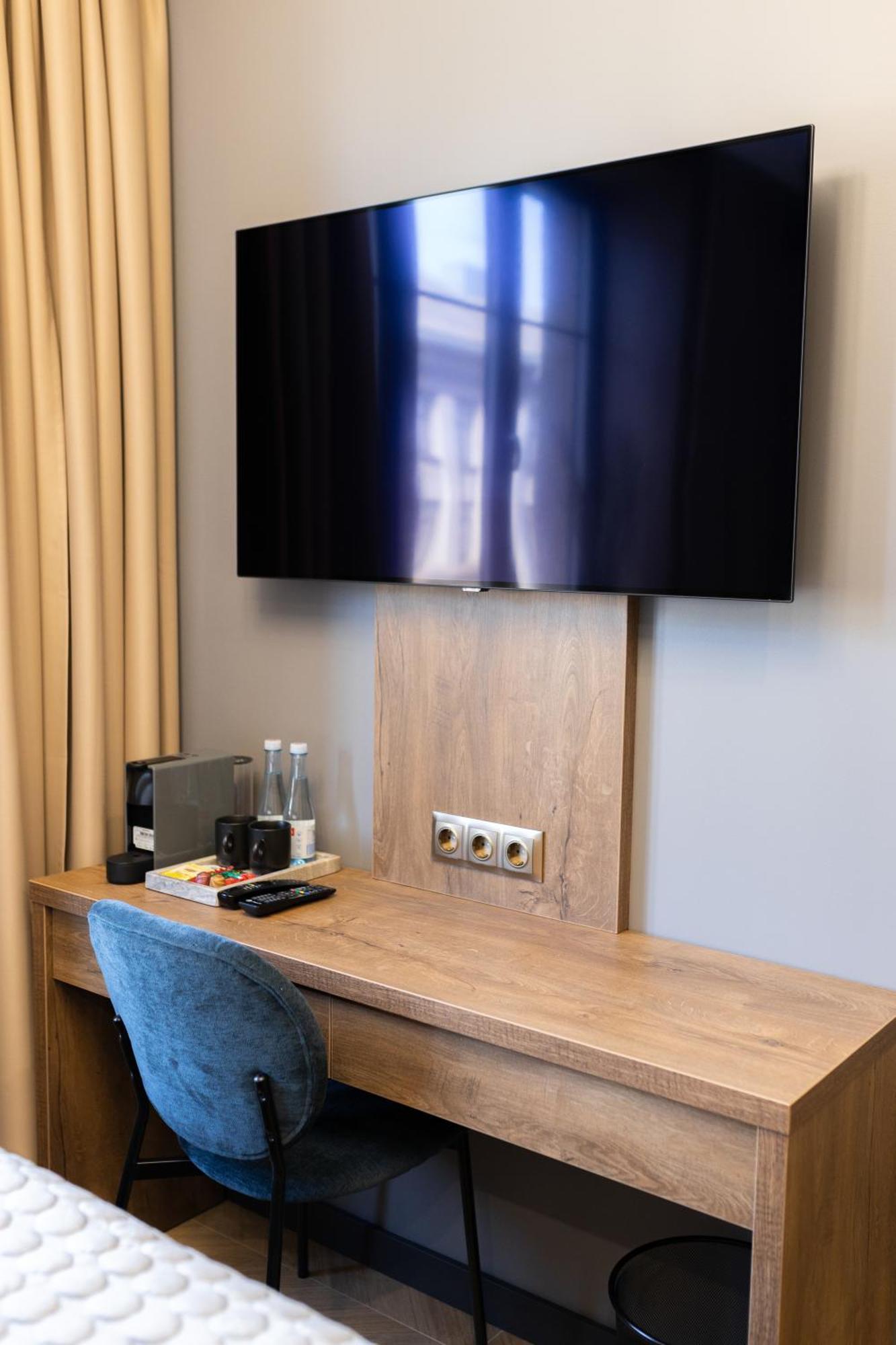 Four Sisters Luxury Rooms In Siauliai エクステリア 写真