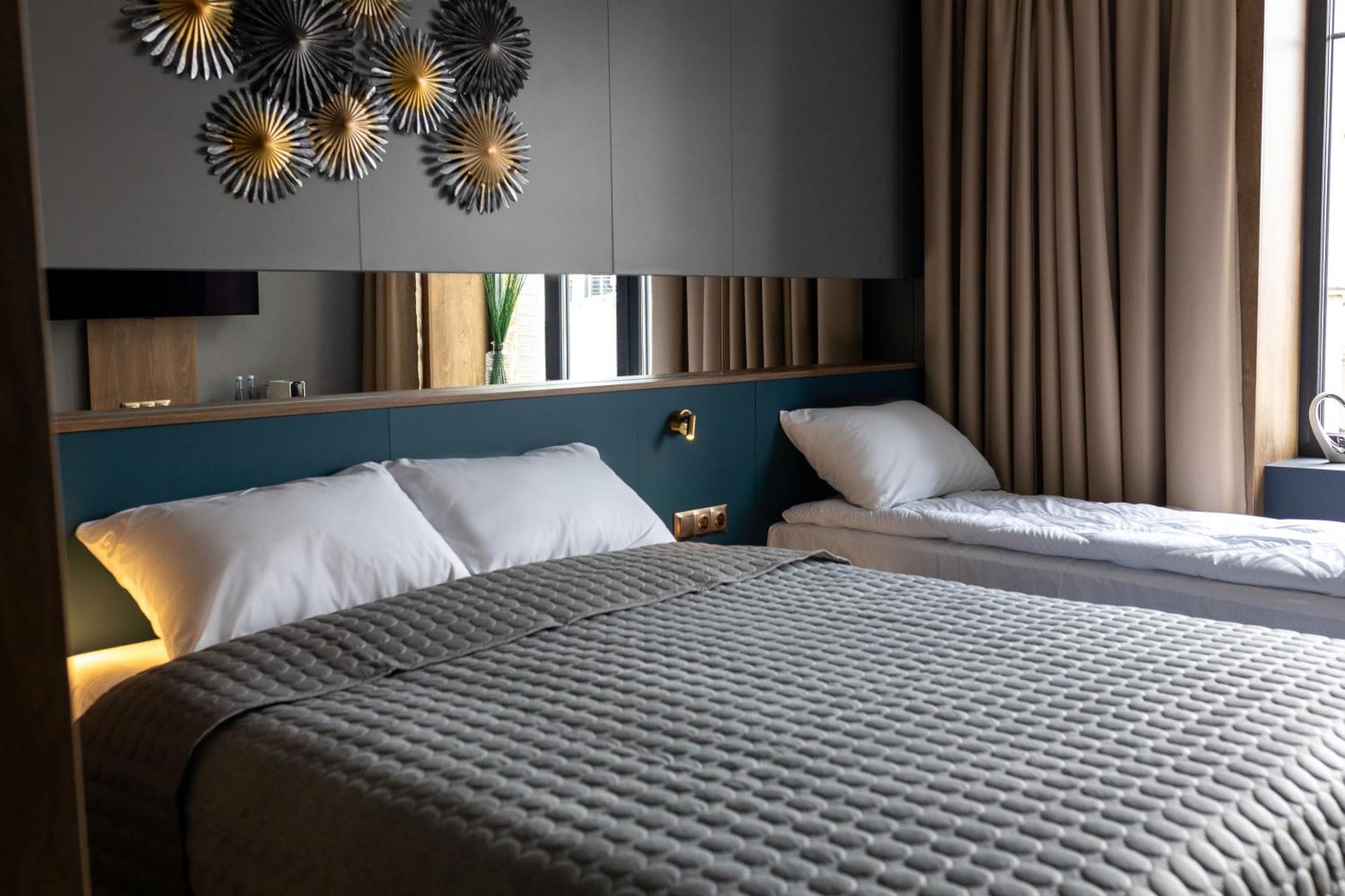 Four Sisters Luxury Rooms In Siauliai エクステリア 写真