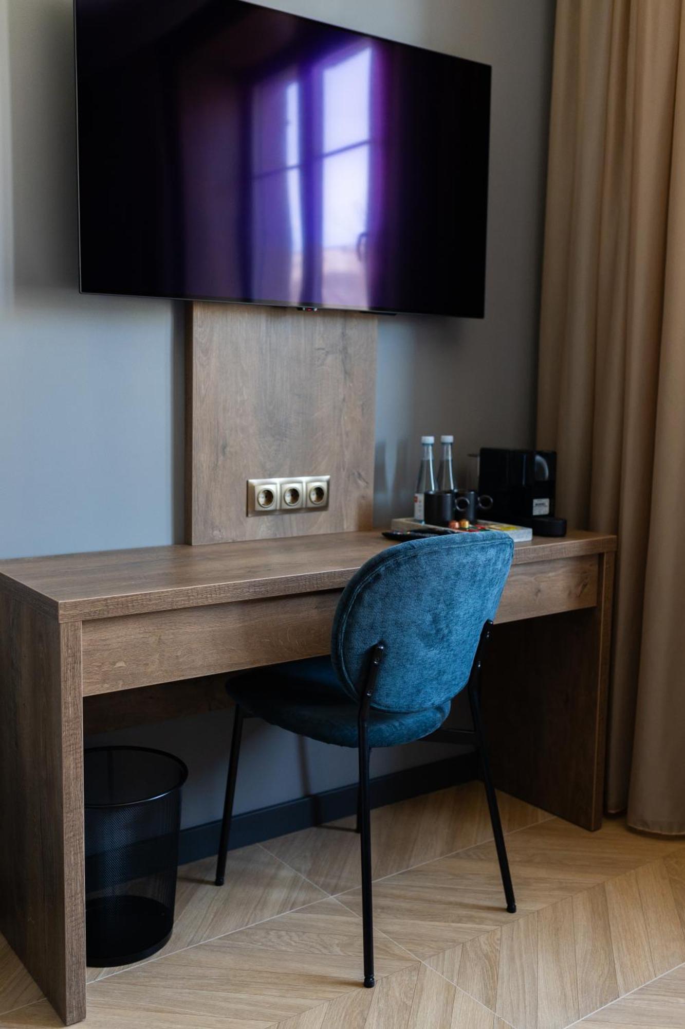 Four Sisters Luxury Rooms In Siauliai エクステリア 写真