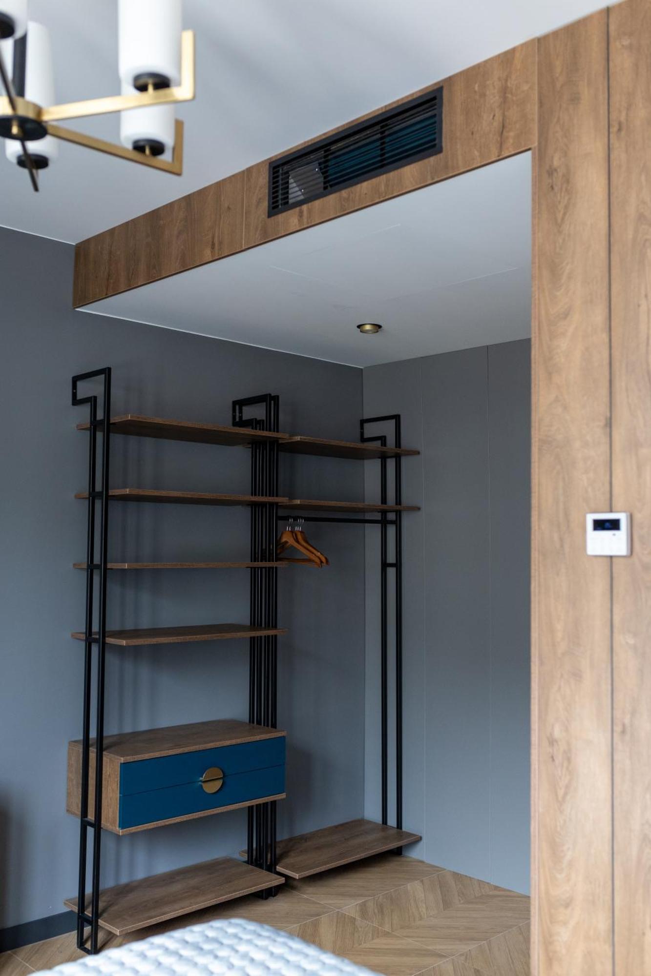 Four Sisters Luxury Rooms In Siauliai エクステリア 写真