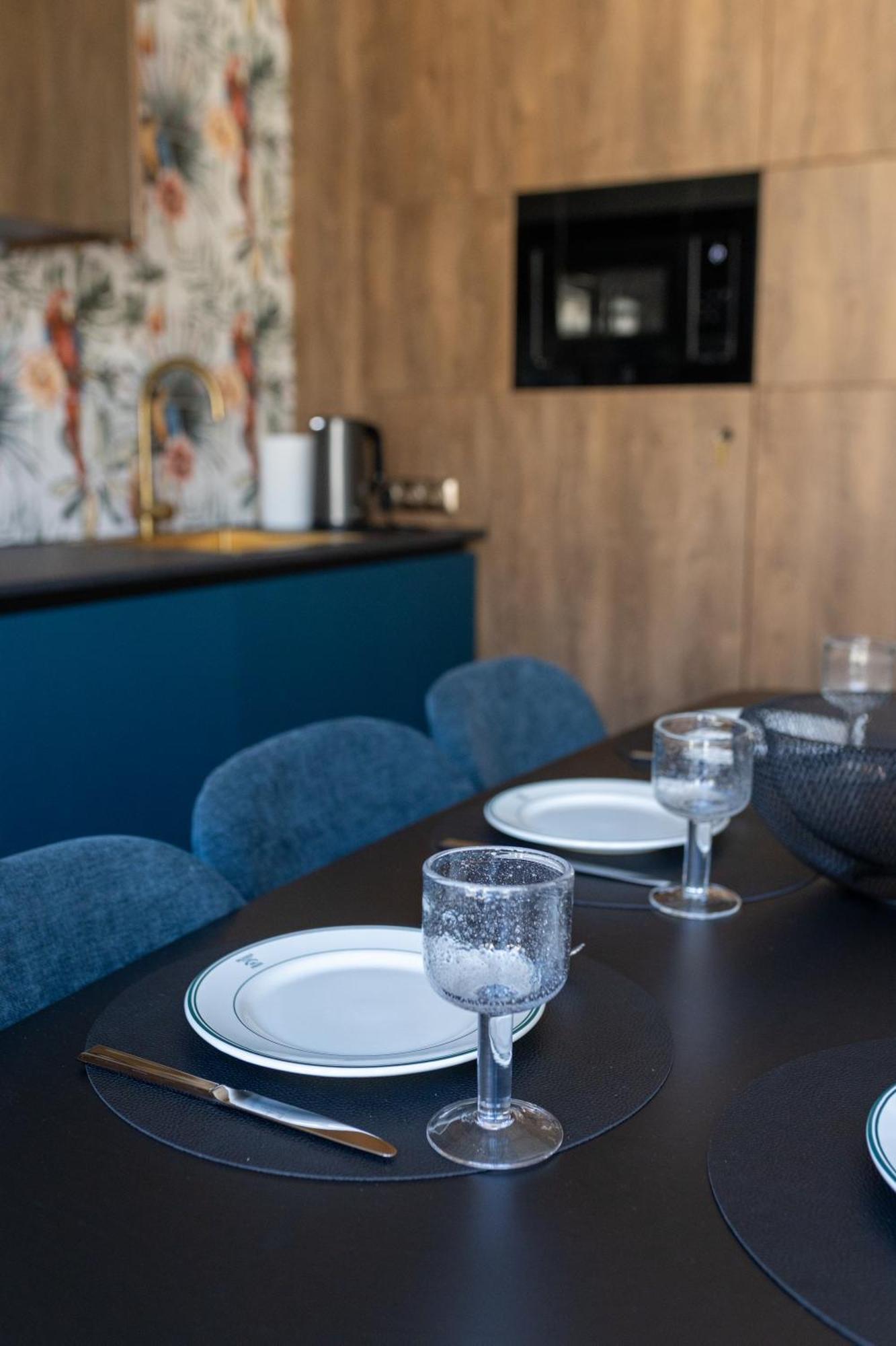 Four Sisters Luxury Rooms In Siauliai エクステリア 写真
