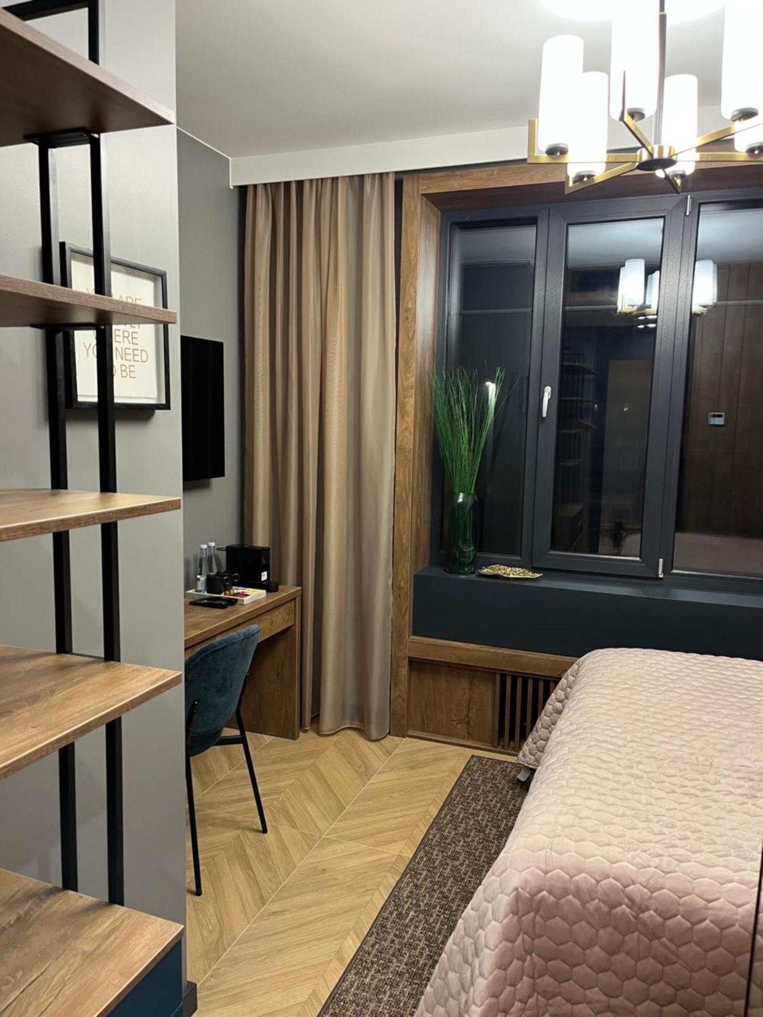 Four Sisters Luxury Rooms In Siauliai エクステリア 写真